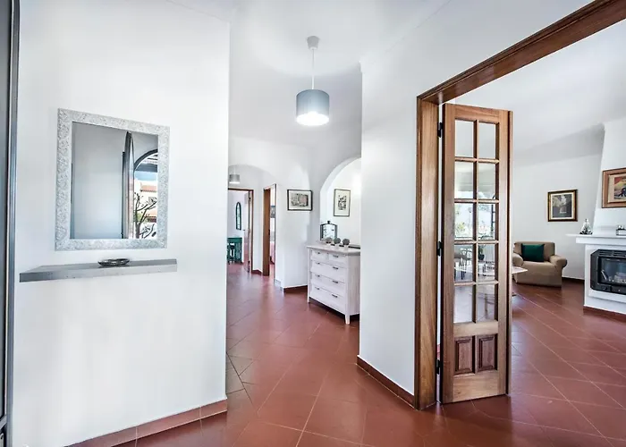 Villa Iris By Algarve Holidays
