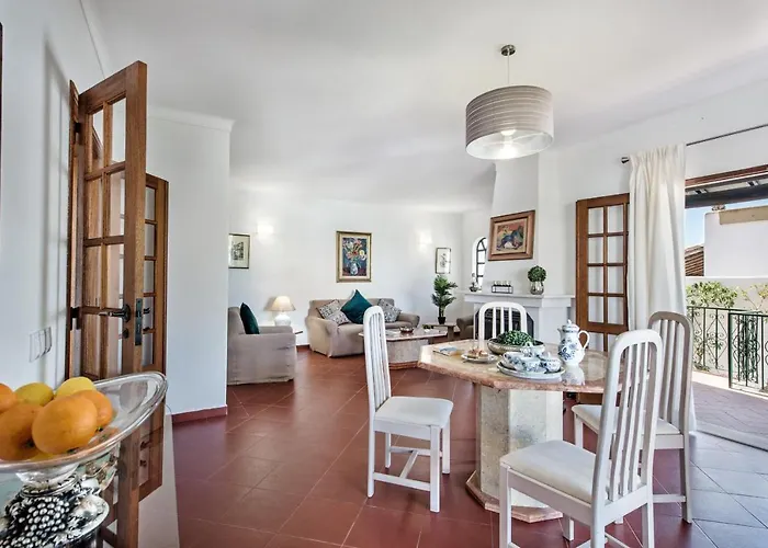 Iris By Algarve Holidays Villa Galé